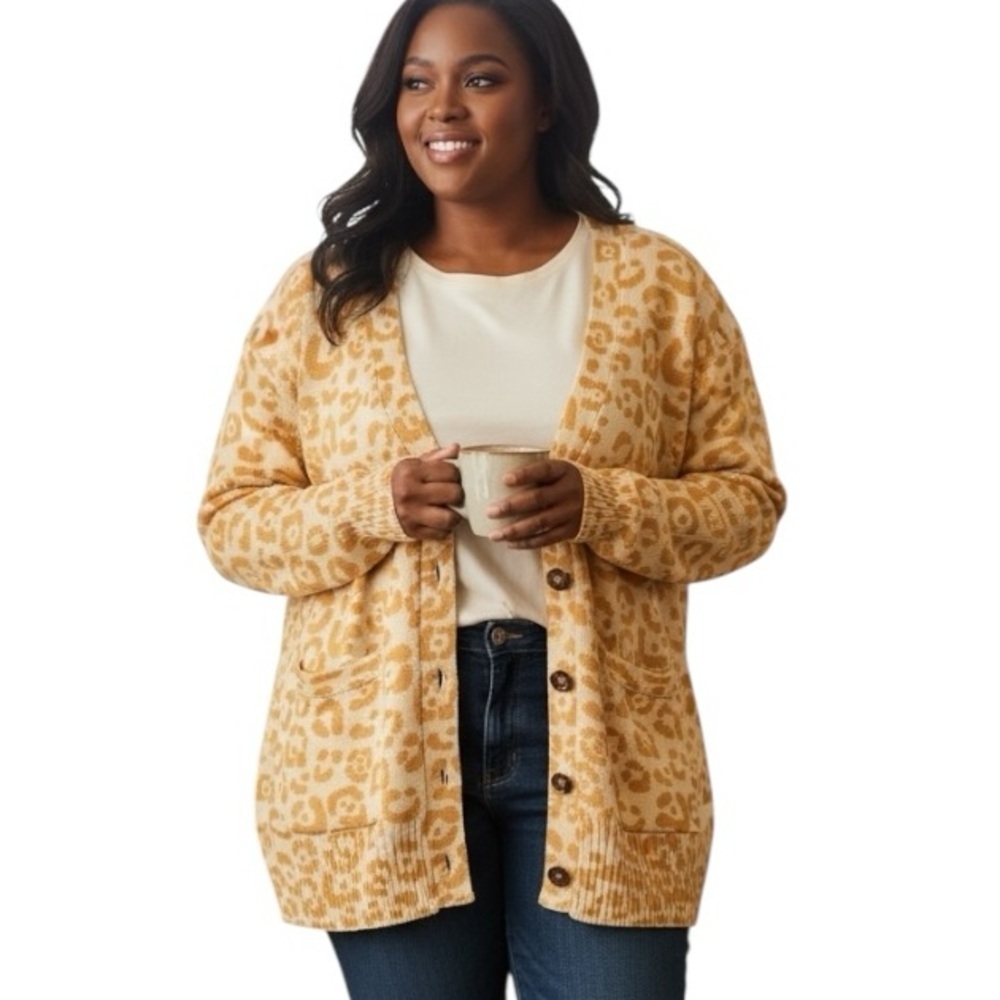 Chic Soul 1X Yellow Orange Leopard Oversized Knit Cardigan